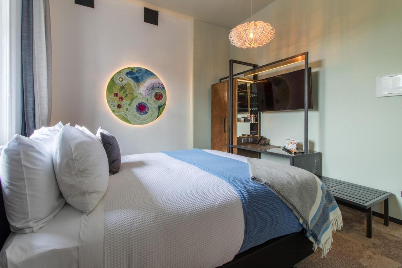 Clarence Boutique Hotel Tauranga Exteriör bild